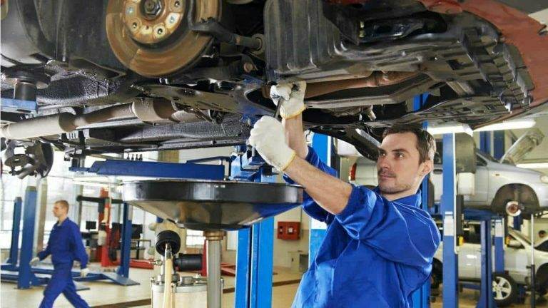 7 Quick and Easy Ways to Save Money on Car Repairs